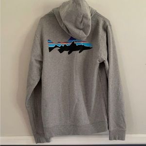 Patagonia zip up sweater